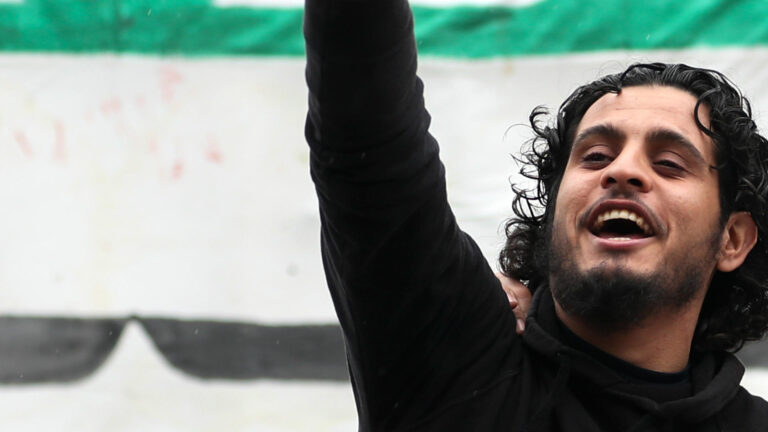 Il canto della rivoluzione di Abdul Baset al-Sarut